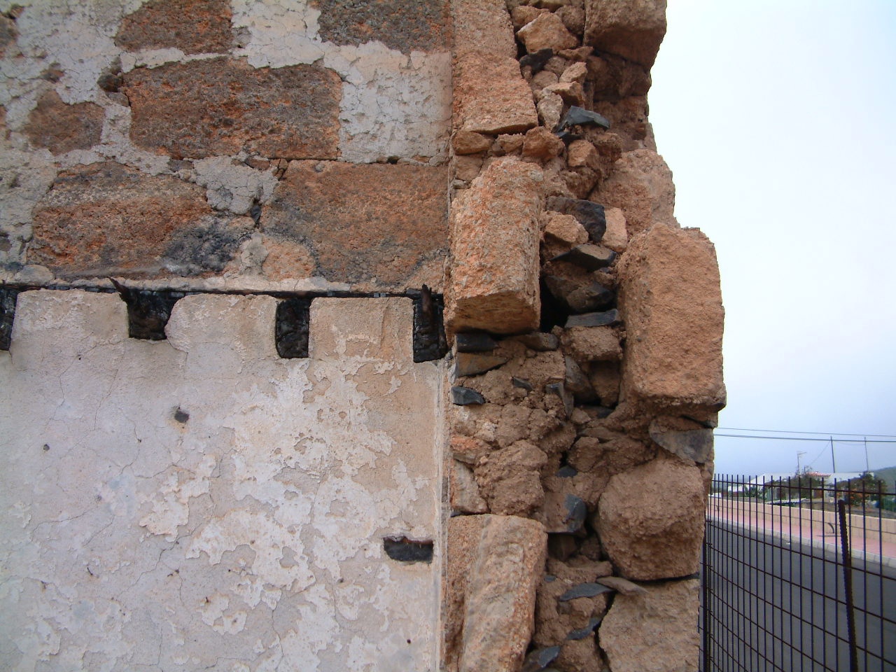 Detalle del muro del granero